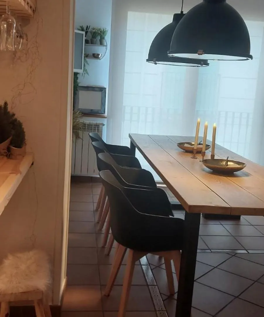 Lo Attic Apartment Sort 0*,  Spain